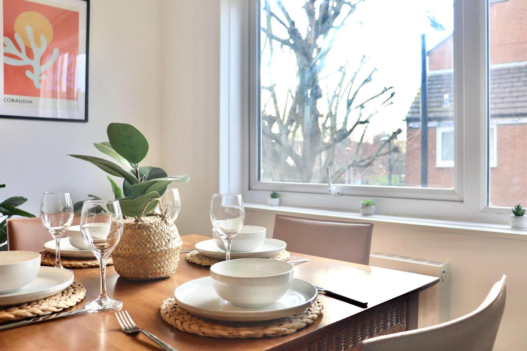 Stunning Apartment, Sleeps 4, Central London, 1 Bedroom, Zone 1, Kennington - Open For Business Stays, Long Stays And Families Relocating Экстерьер фото